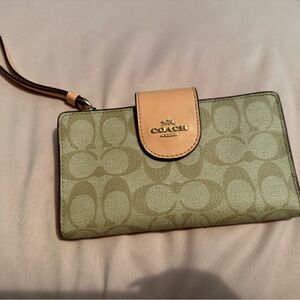 Coach wristlet